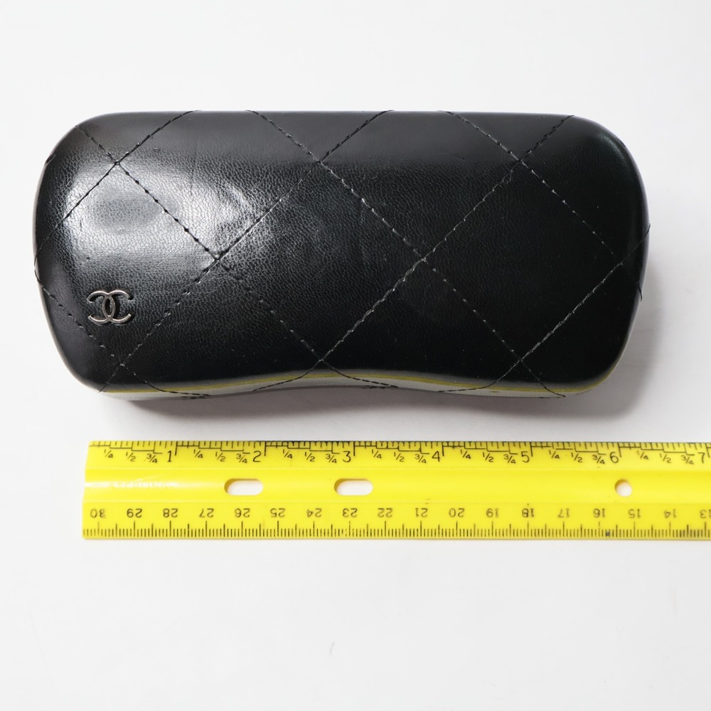 Chanel Black Quilted Leather Sunglasses Case Hard‎ Shell CC Logo Clamshell Case - Picture 5 of 8